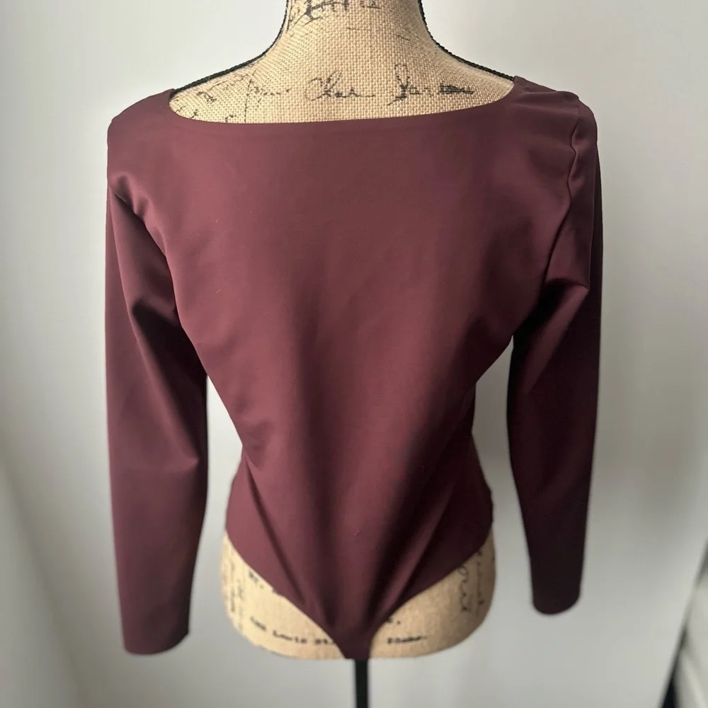Nike Form Women's Long-Sleeve Bodysuit, XL